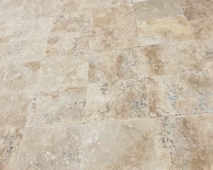 882.