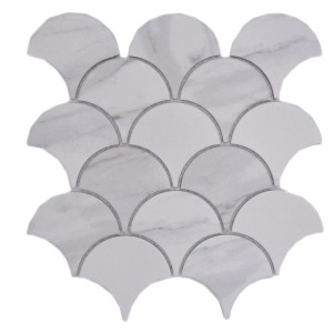 Mozaika ceramiczna Biała Calacatta Grey Rybia Łuska Matowa 25,9×27,3×0,7 cm